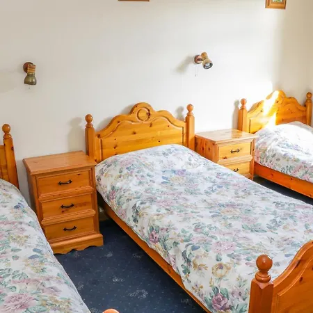 Mahon Cottages Tatil Evi *